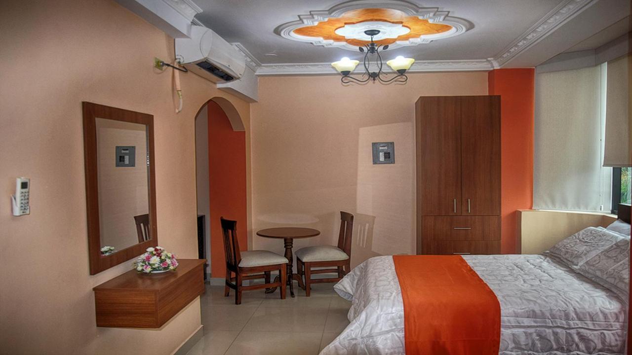 Olan'S Hotel Group Esmeraldas Ngoại thất bức ảnh