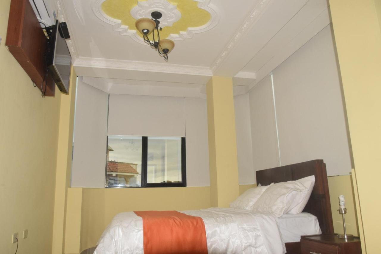 Olan'S Hotel Group Esmeraldas Ngoại thất bức ảnh