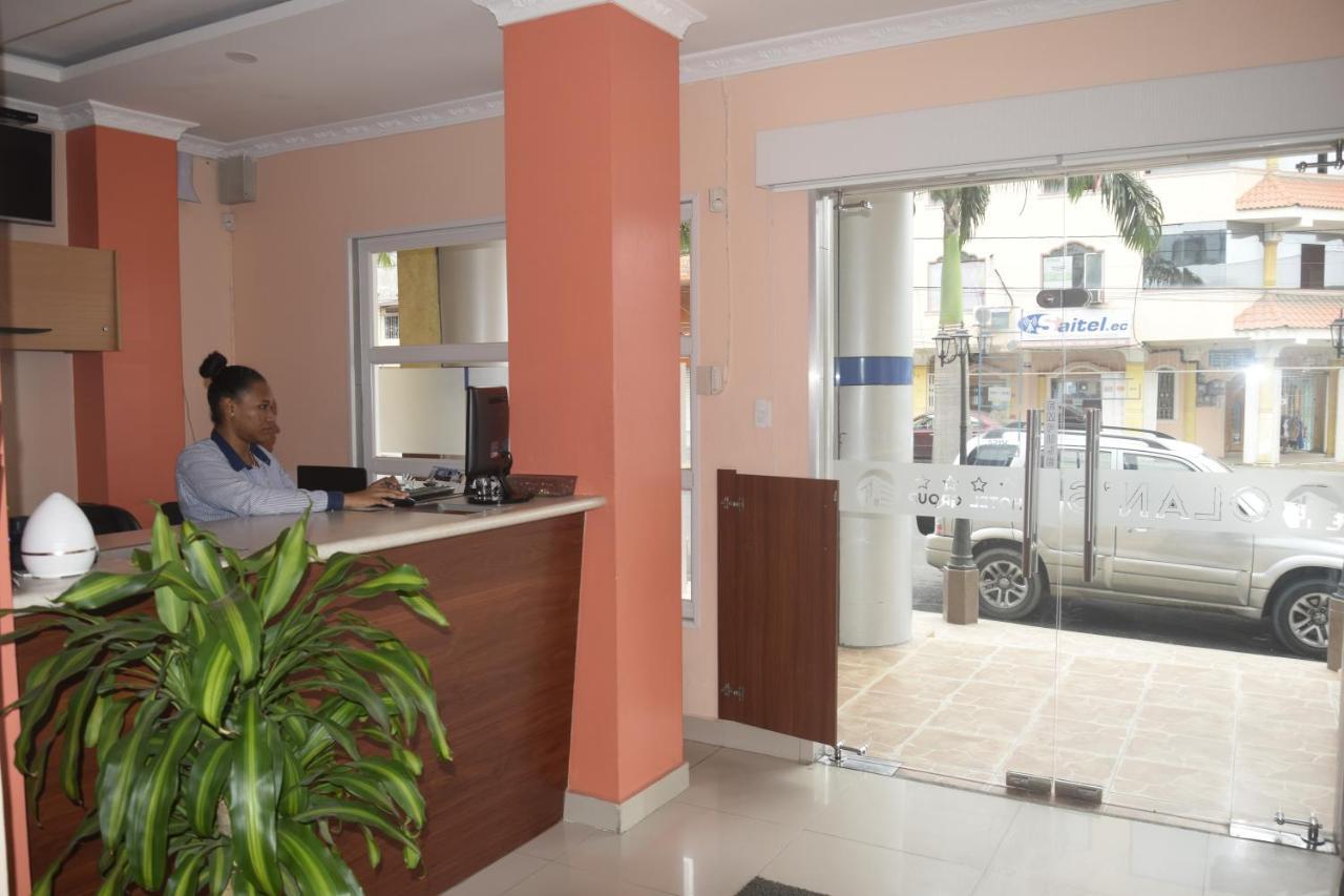 Olan'S Hotel Group Esmeraldas Ngoại thất bức ảnh
