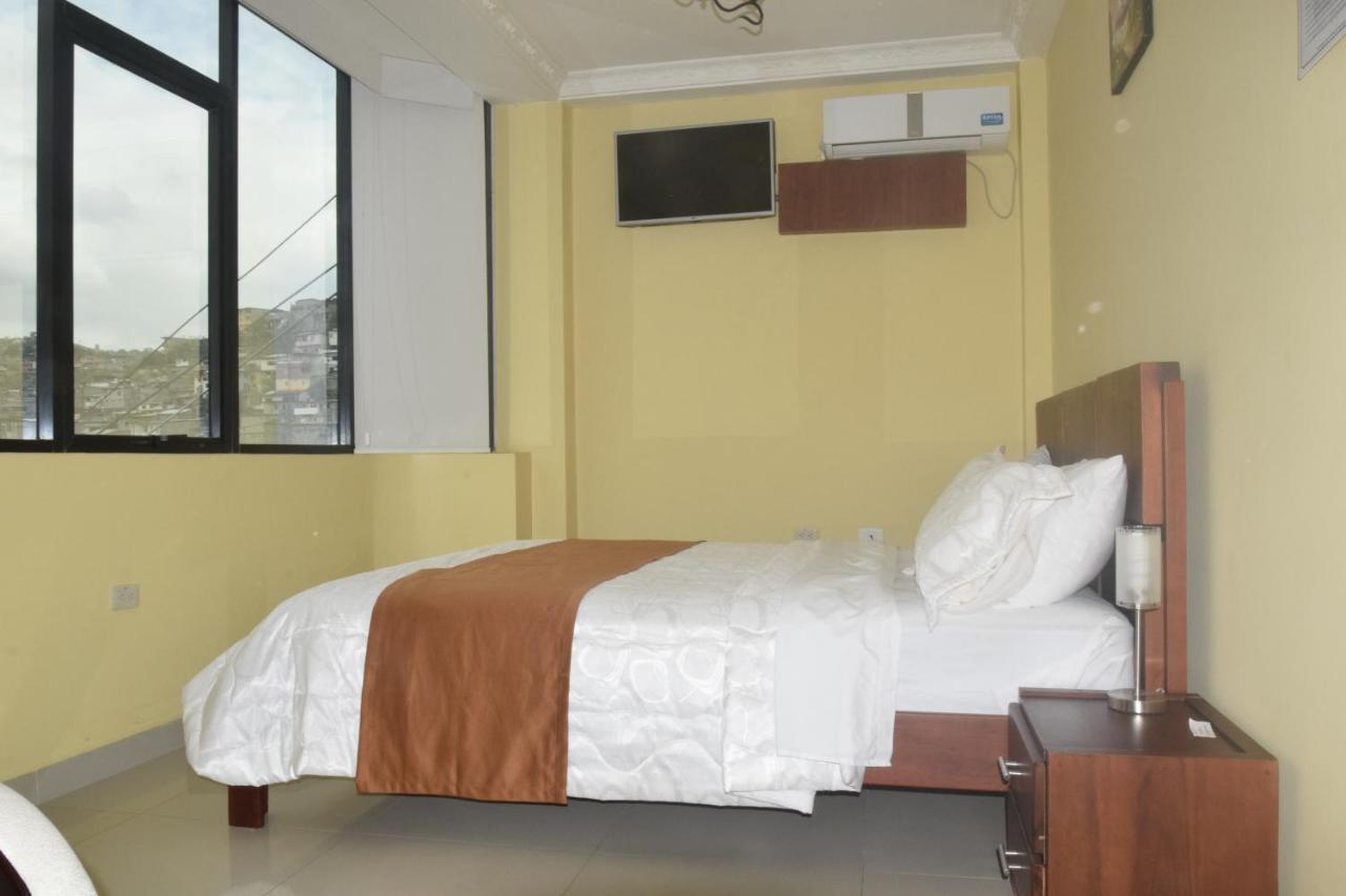 Olan'S Hotel Group Esmeraldas Ngoại thất bức ảnh